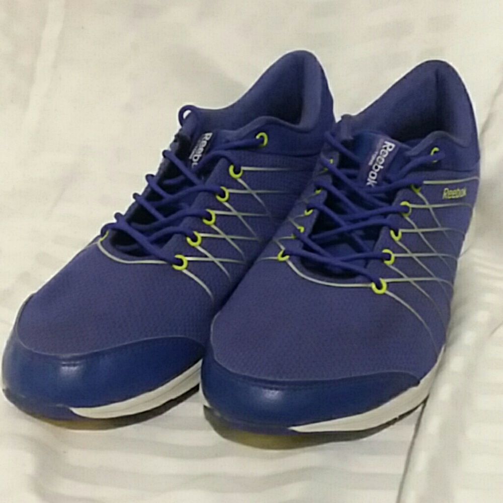 Reebok Easytone Size Womens 10